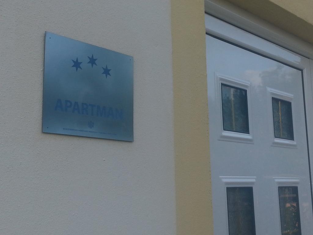 Apartments Lux Lukic Utjeha Ngoại thất bức ảnh