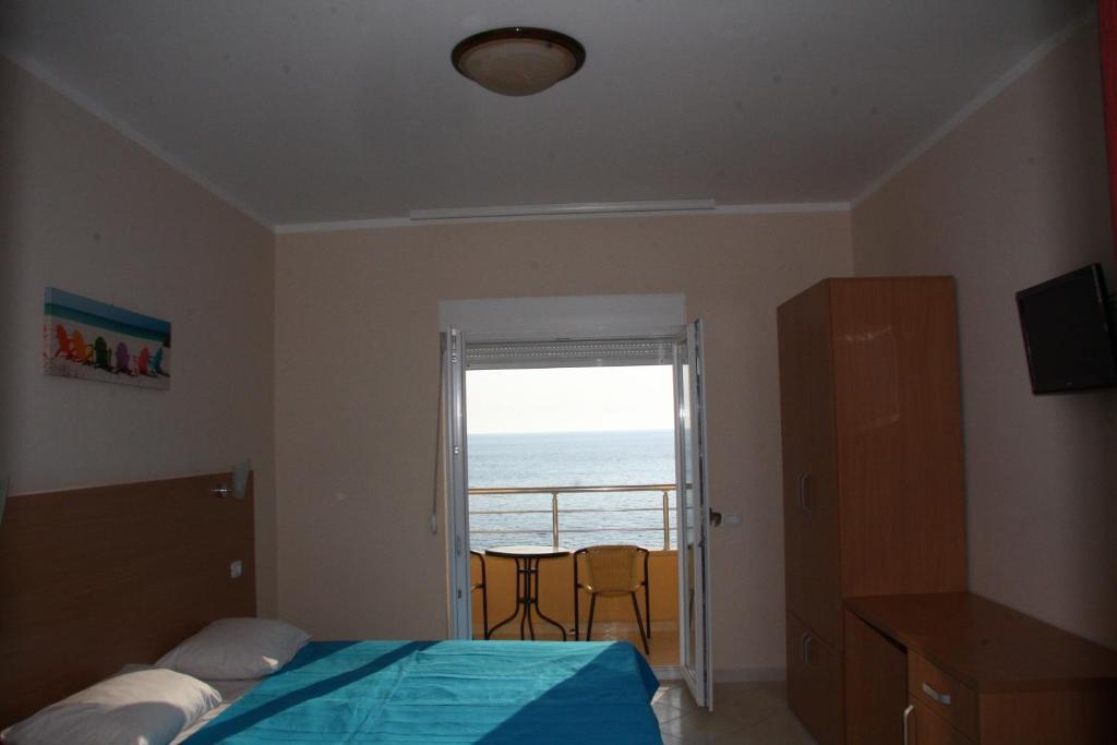 Apartments Lux Lukic Utjeha Phòng bức ảnh